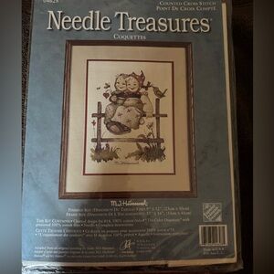 Coquettes Cross Stitch Kit - Multicolor m. J. Hummel Needle Treasures